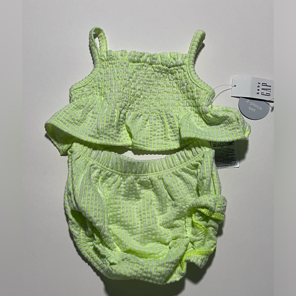 Gap baby girl set